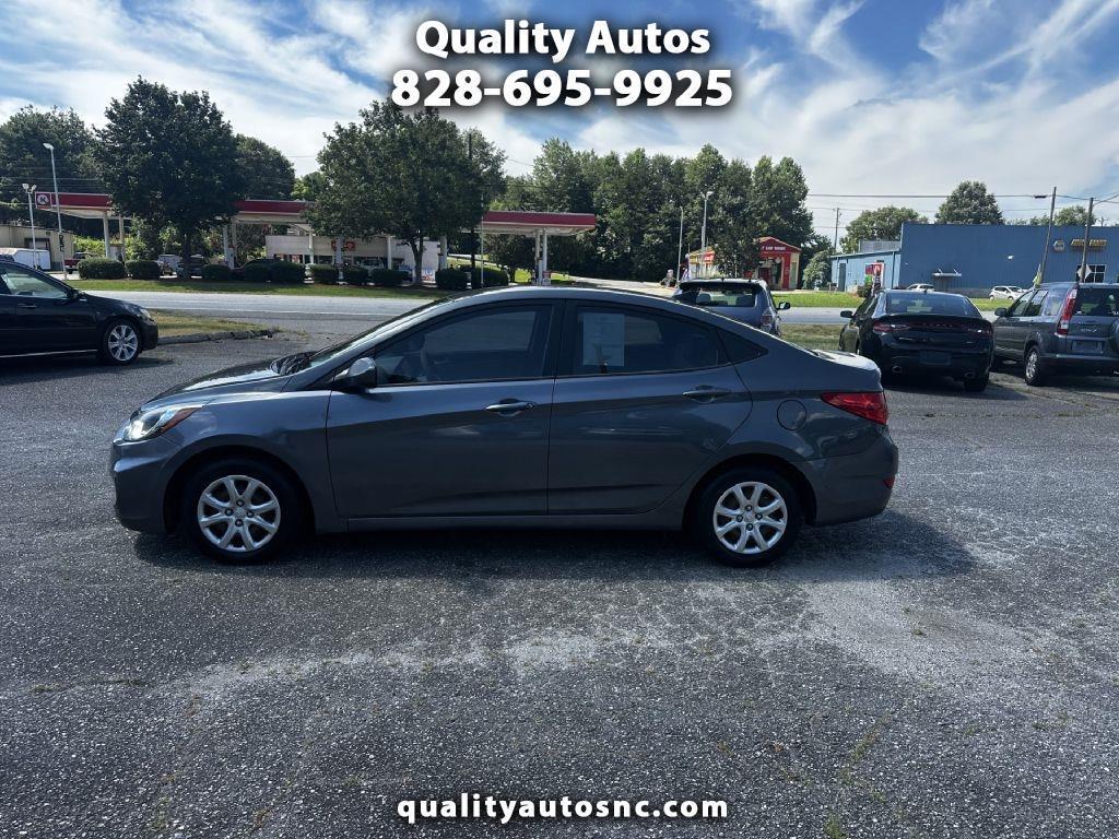 2013 Hyundai Accent GLS 4-Door