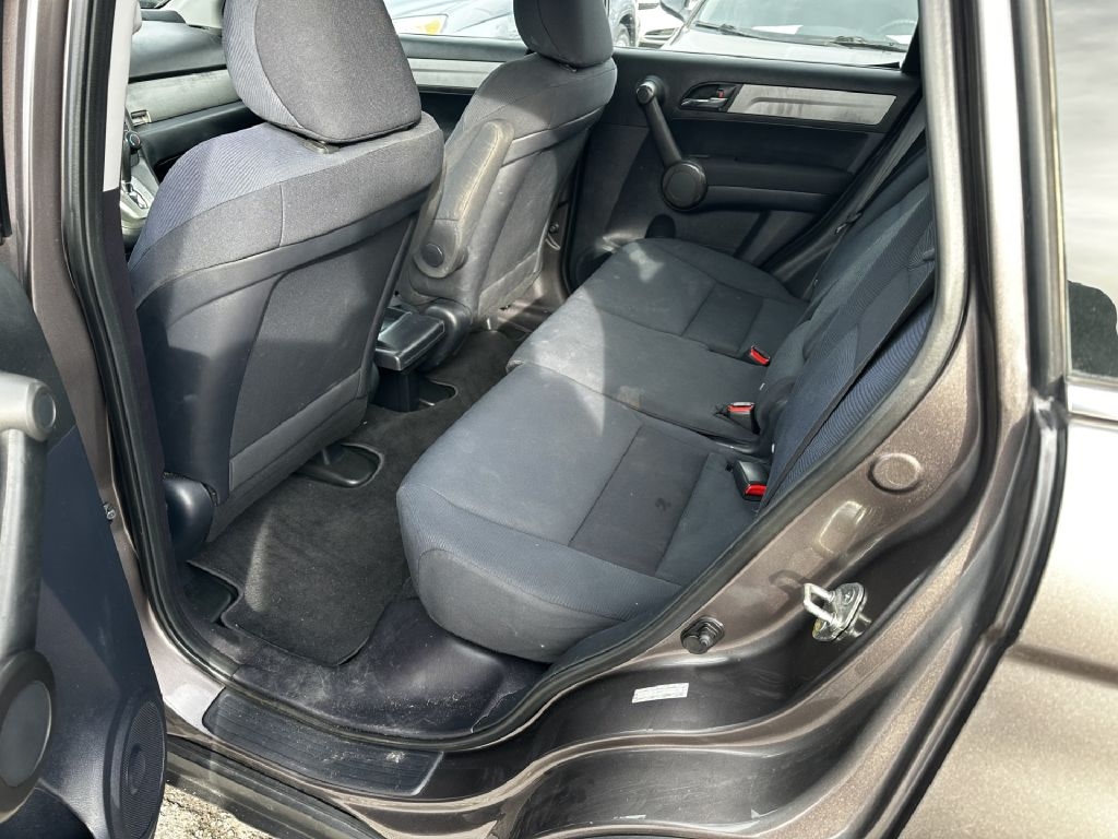 Honda CR-V LX 2WD 5-Speed AT 2011