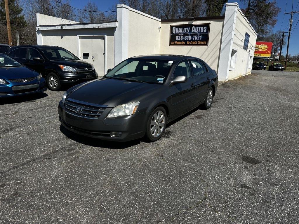 Toyota Avalon XLS 2006
