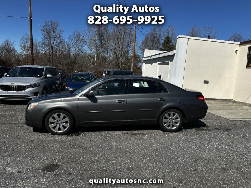 Toyota Avalon XLS 2006