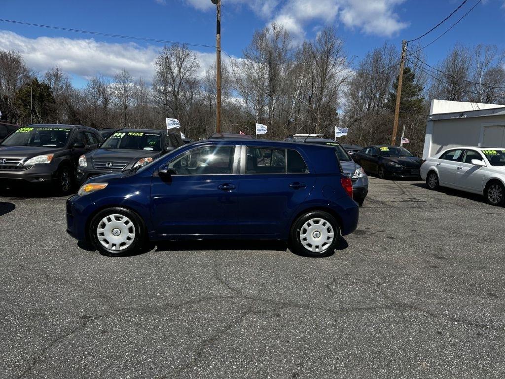 2008 Scion xD 5-Door Wagon
