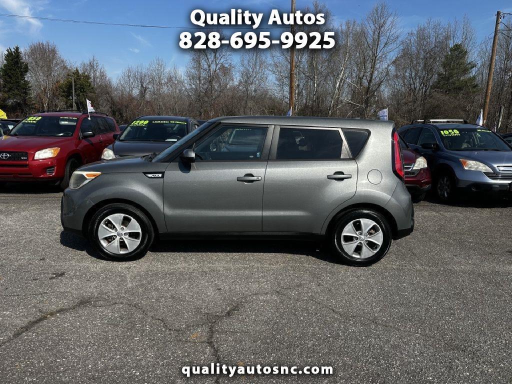 2015 Kia Soul Base