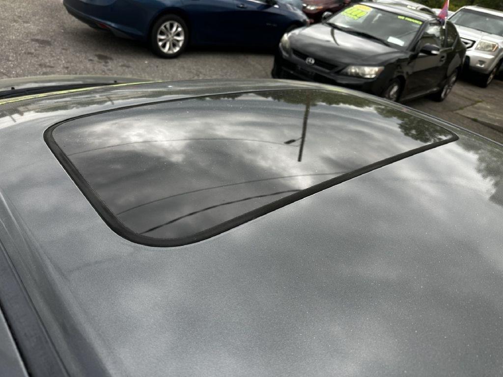 Honda Civic EX Sedan 5-Speed AT 2010