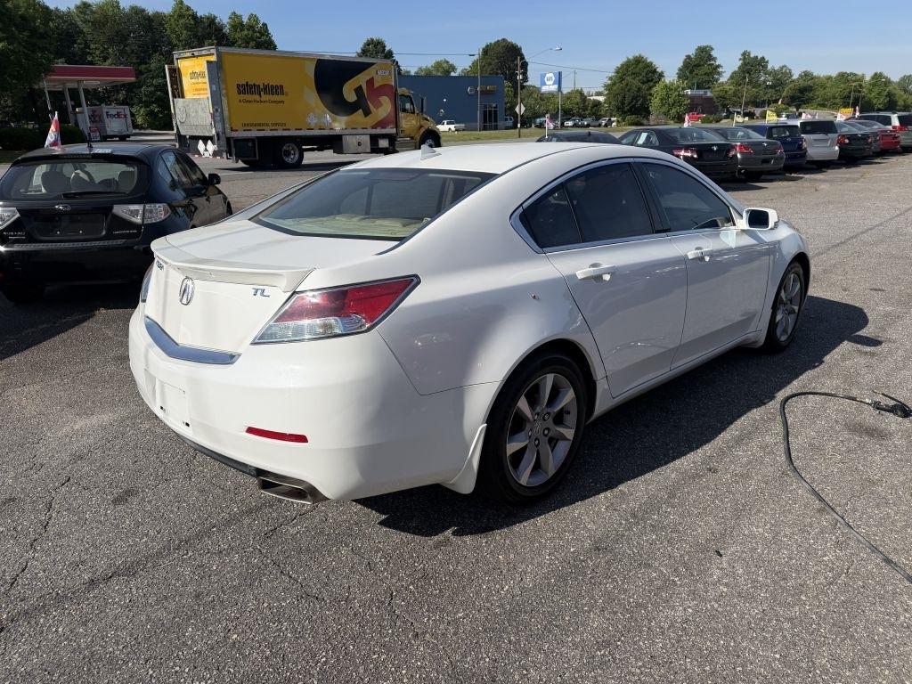 Acura TL 6-Speed AT with Tech Package 2012