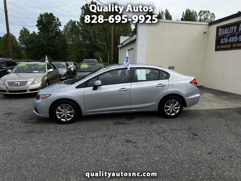 Honda Civic LX Sedan 5-Speed AT 2013