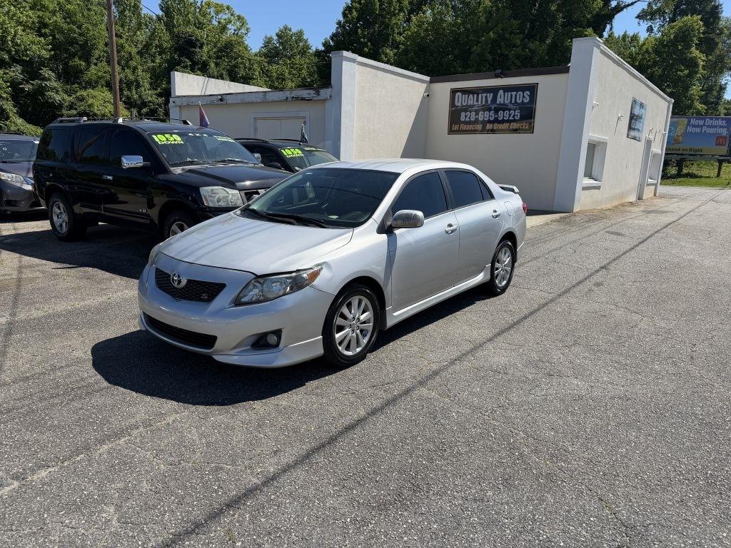 Toyota Corolla S 5-Speed MT 2010