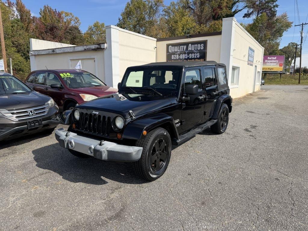 Jeep Wrangler Unlimited Sahara 2WD 2010