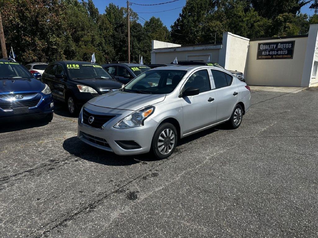 Nissan Versa 1.6 S 5M 2019