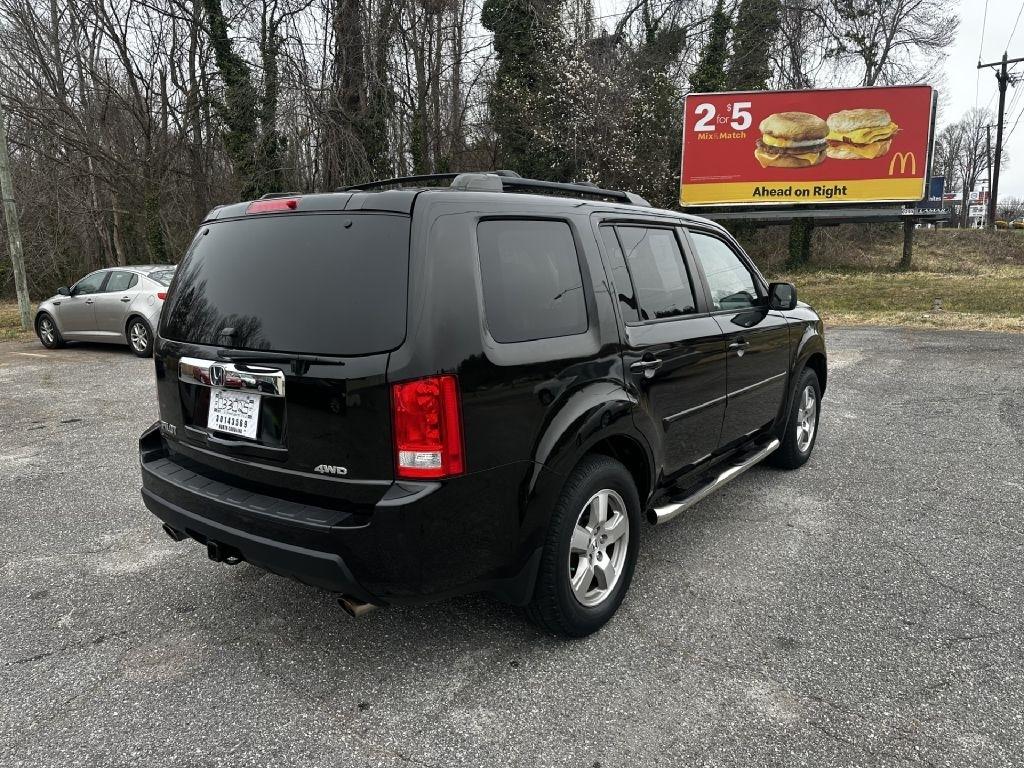 Honda Pilot EX-L 4WD 5-Spd AT 2011