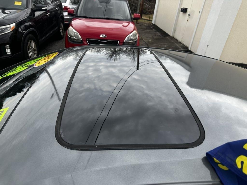 Honda Civic EX Coupe 5-Speed AT 2012