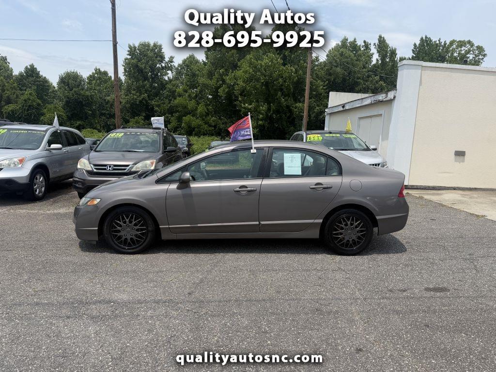 Honda Civic LX Sedan 5-Speed AT 2011