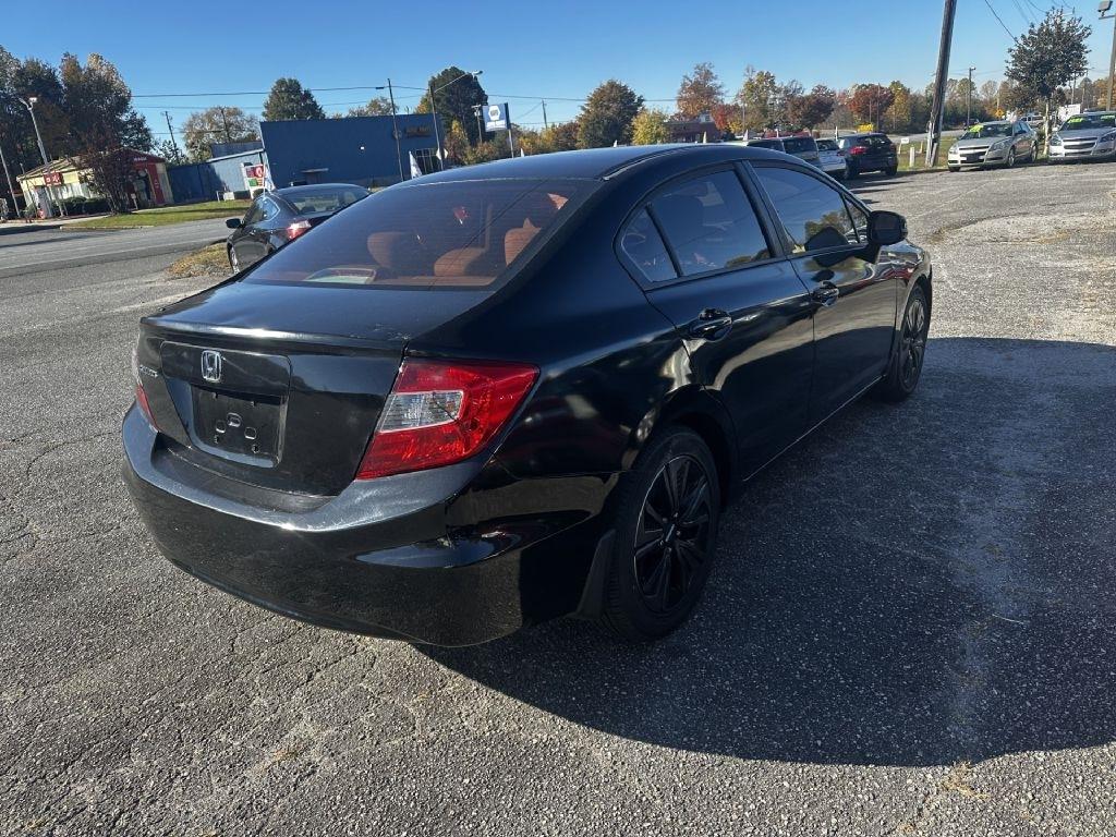 Honda Civic LX Sedan 5-Speed MT 2012