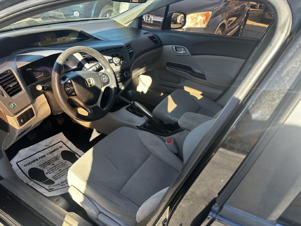 Honda Civic LX Sedan 5-Speed MT 2012