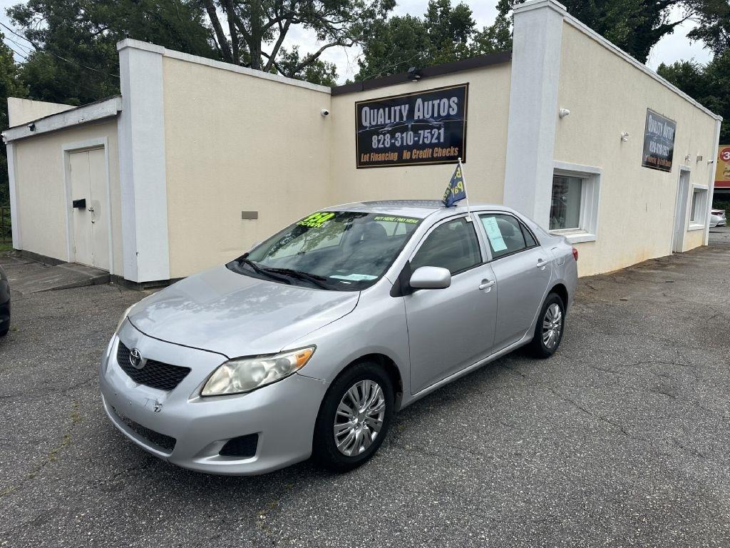Toyota Corolla LE 4-Speed AT 2010