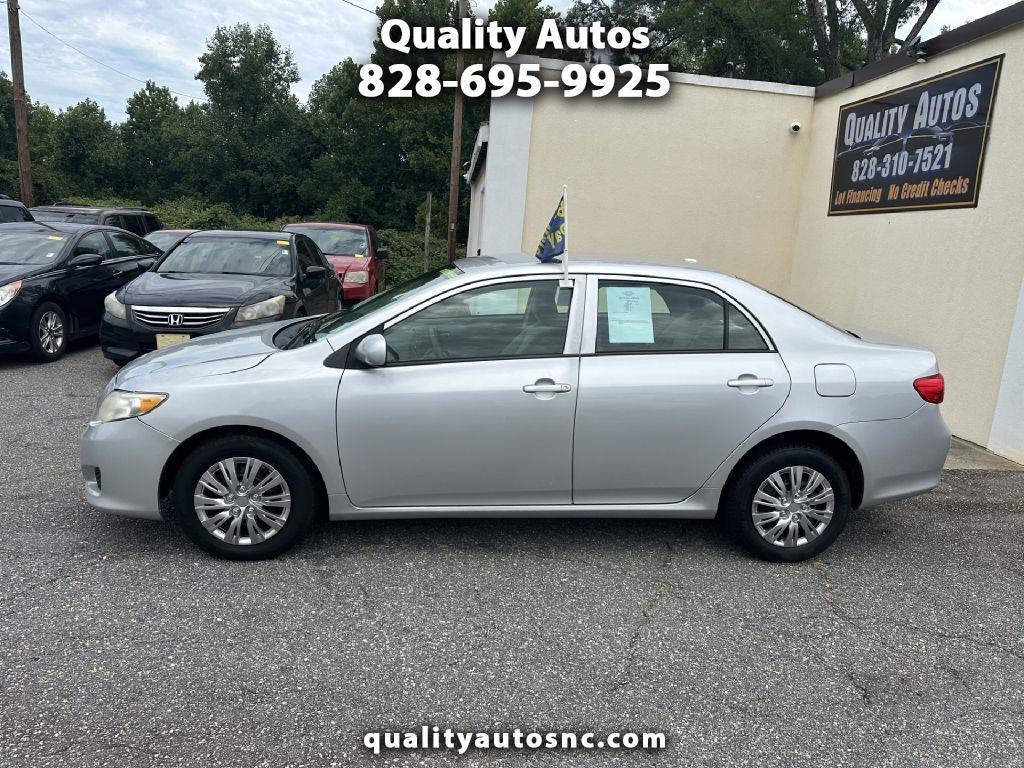 Toyota Corolla LE 4-Speed AT 2010