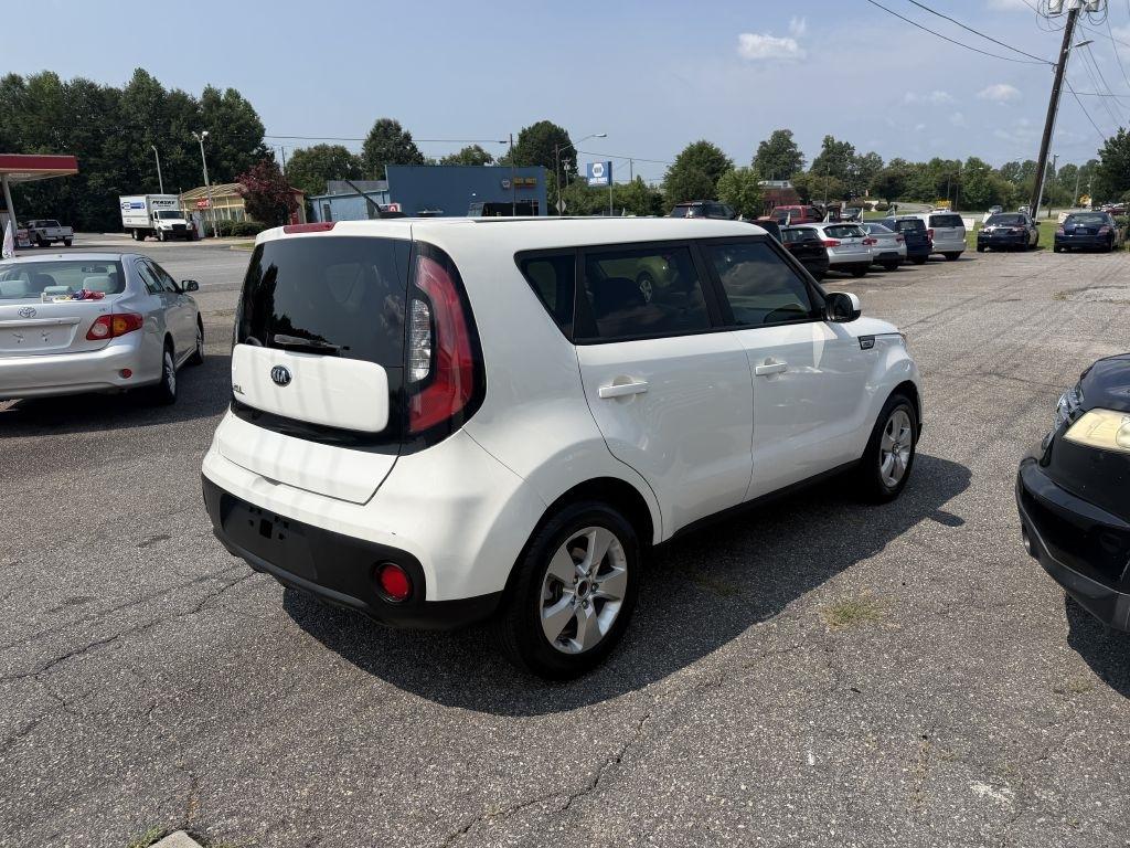 Kia Soul Base 6M 2018