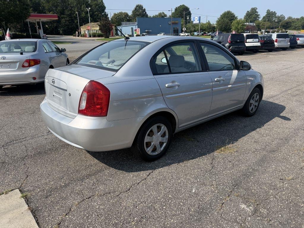 Hyundai Accent GLS 4-Door 2007