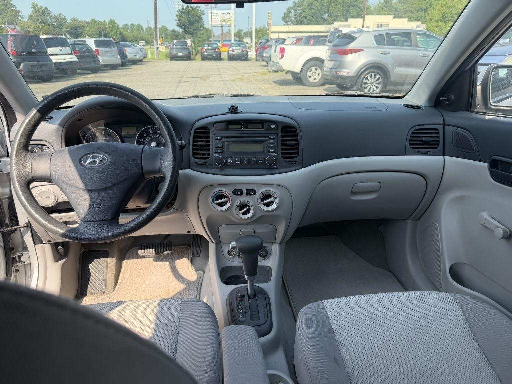 Hyundai Accent GLS 4-Door 2007