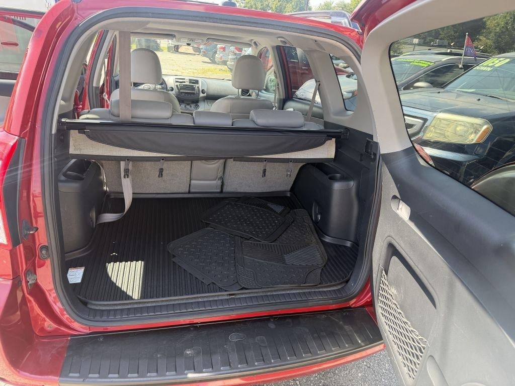 Toyota RAV4 Limited I4 4WD 2010