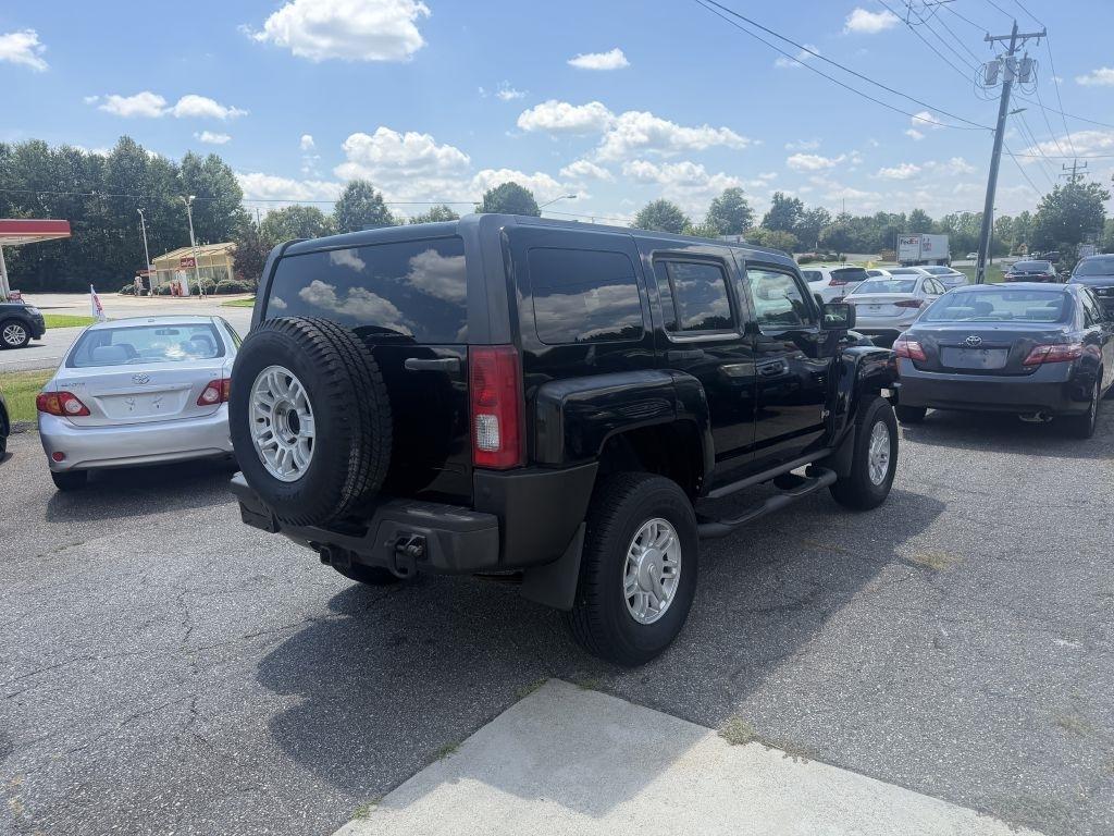 HUMMER H3 Base 2008