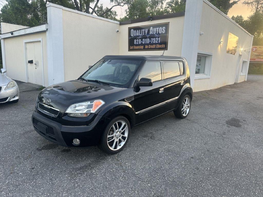 Kia Soul + 2010
