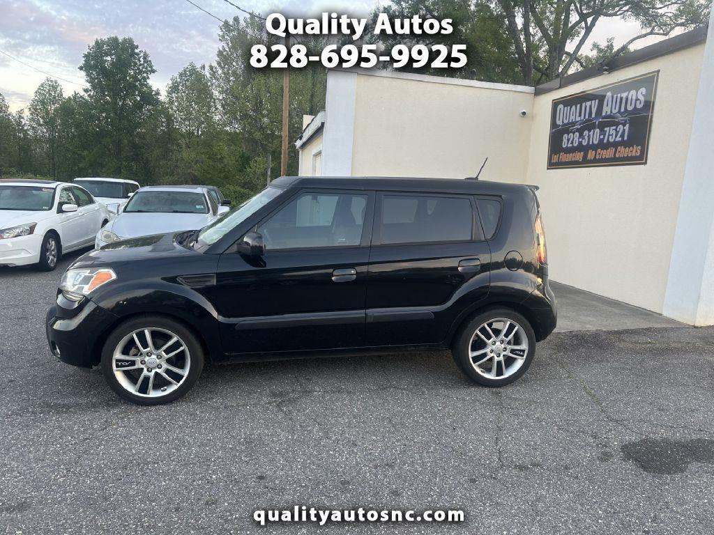 2010 Kia Soul +