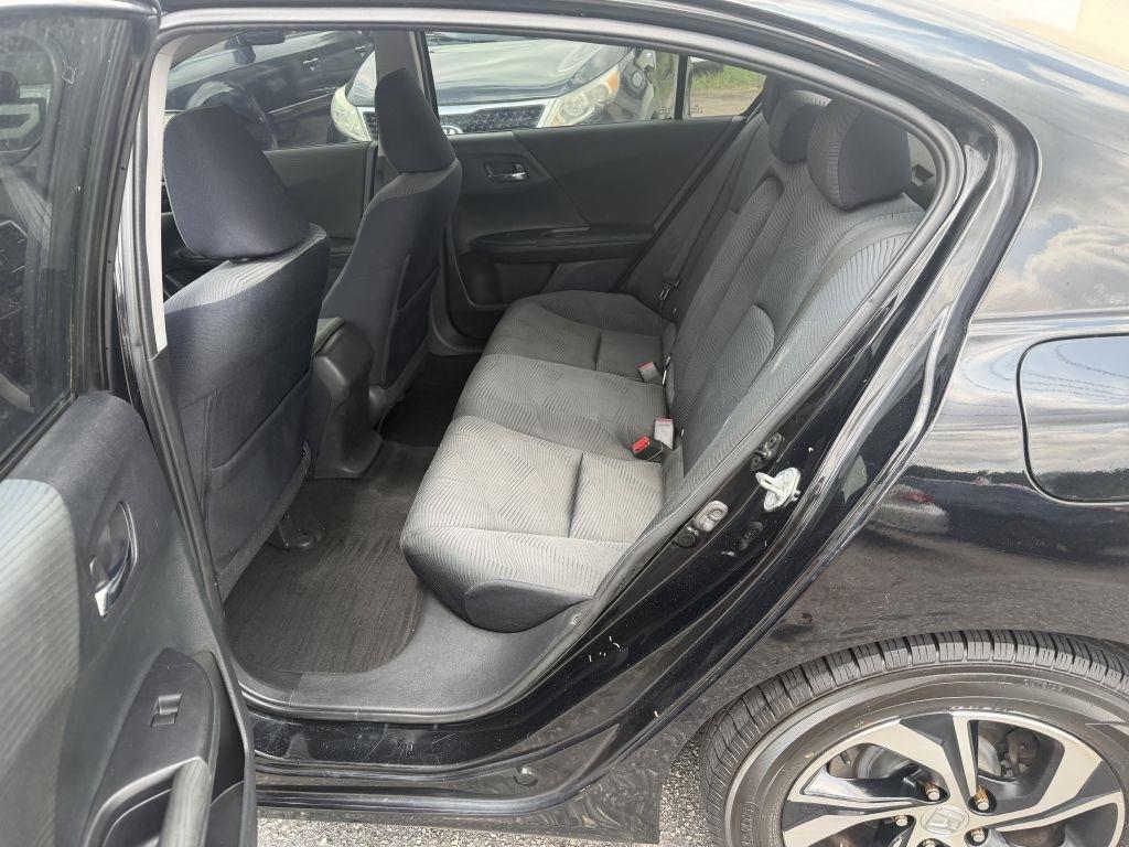 Honda Accord LX Sedan CVT 2016