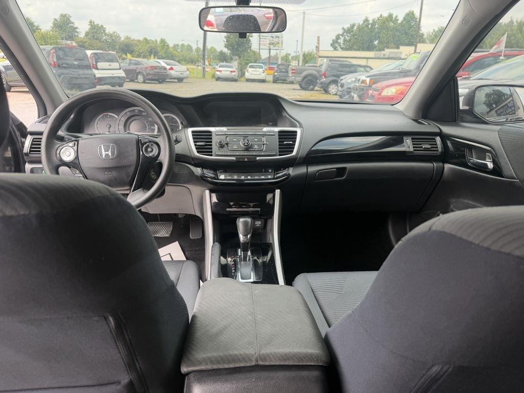 Honda Accord LX Sedan CVT 2016