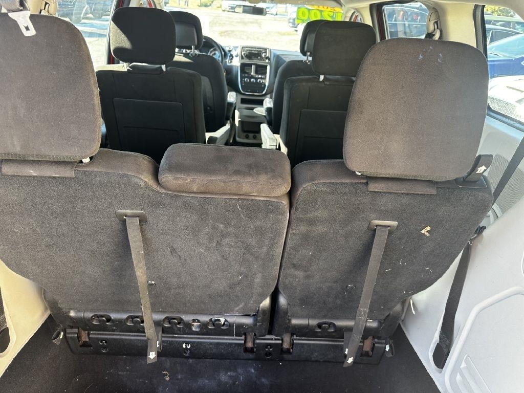 Dodge Grand Caravan SE 2012