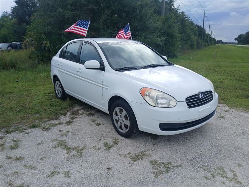 2011 Hyundai Accent GLS