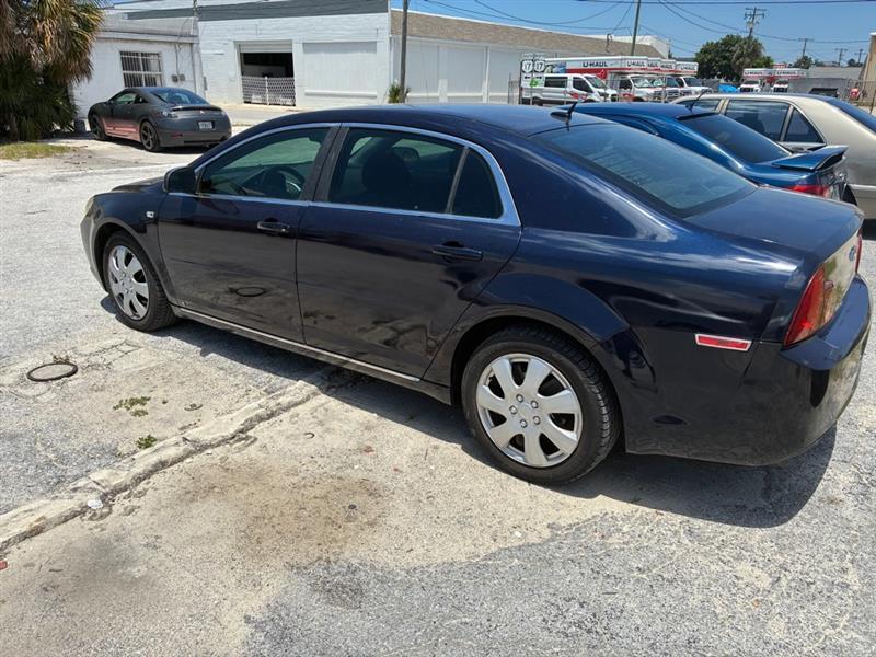 Chevrolet Malibu  2008