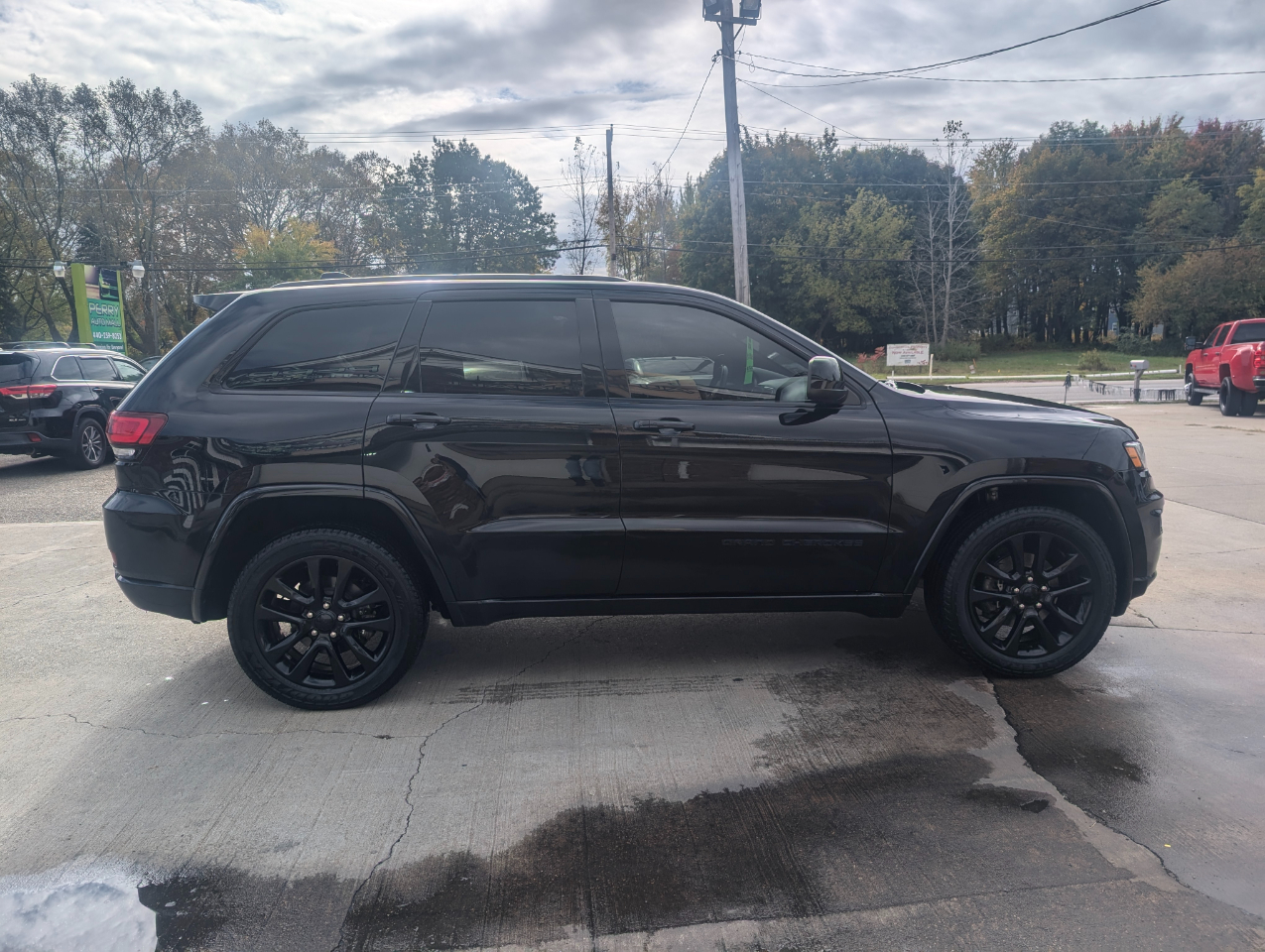 Jeep Grand Cherokee Altitude 4x4 2019 Jeep Grand Cherokee Altitude 4x4 2019