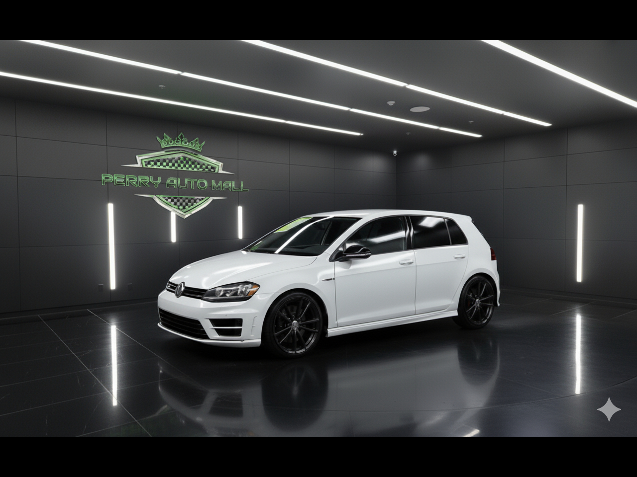 2017 Volkswagen Golf R 4MOTION