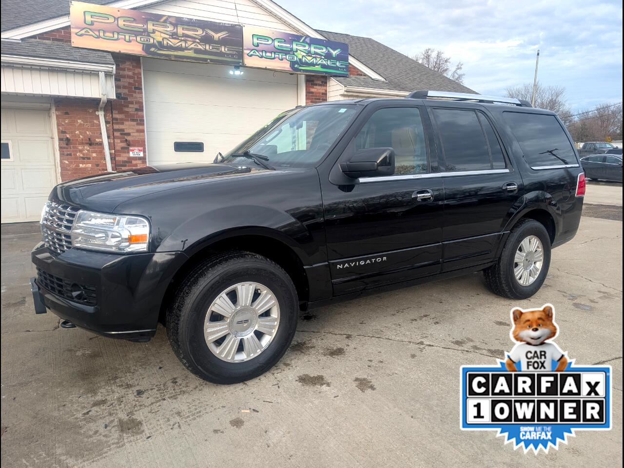 Lincoln Navigator Base 4WD 2011