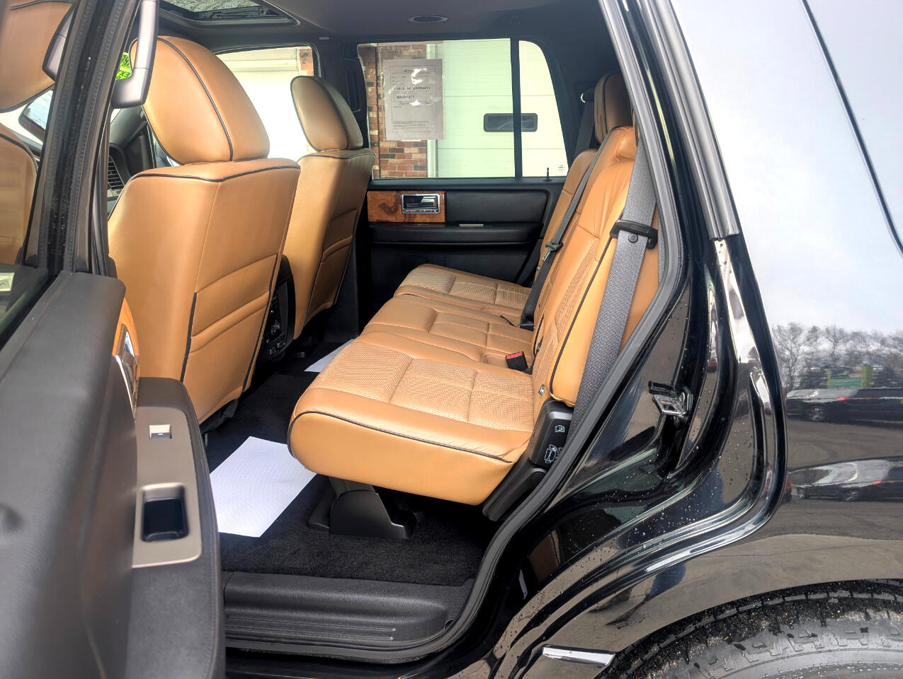 Lincoln Navigator Base 4WD 2011