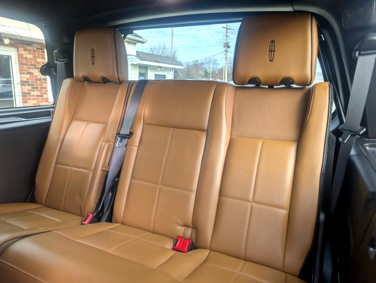 Lincoln Navigator Base 4WD 2011