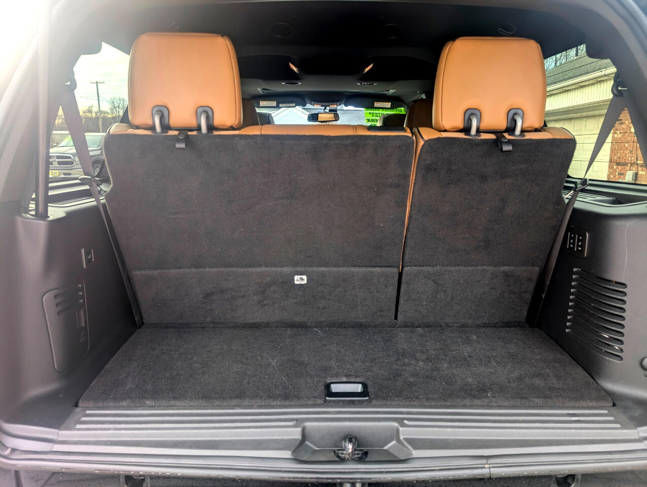 Lincoln Navigator Base 4WD 2011