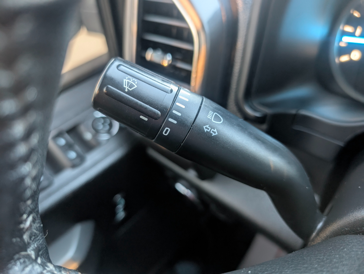 Ford F-150 XLT 4WD 2019