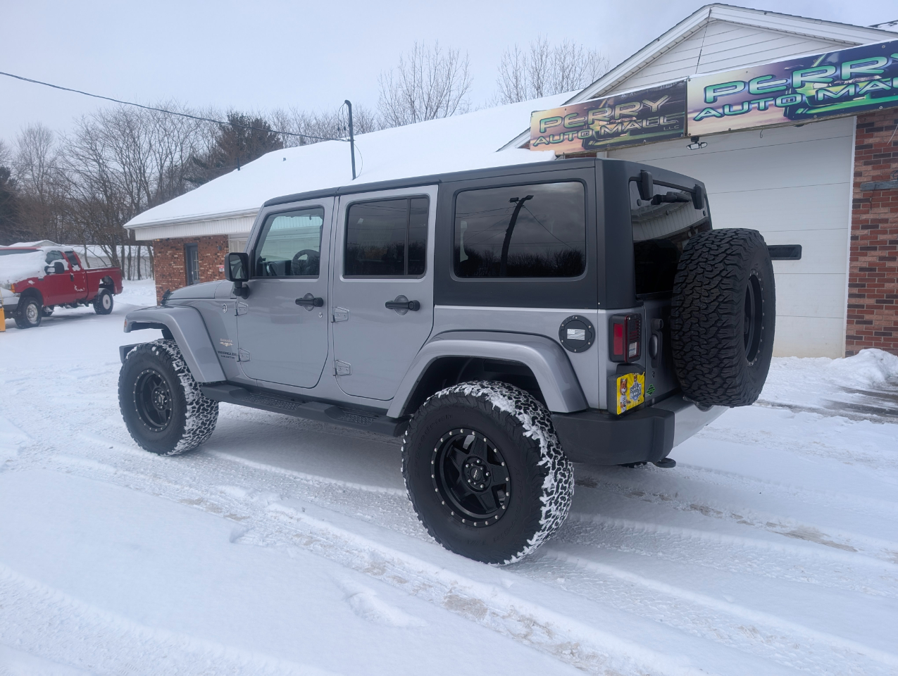 Jeep Wrangler Sahara 2013