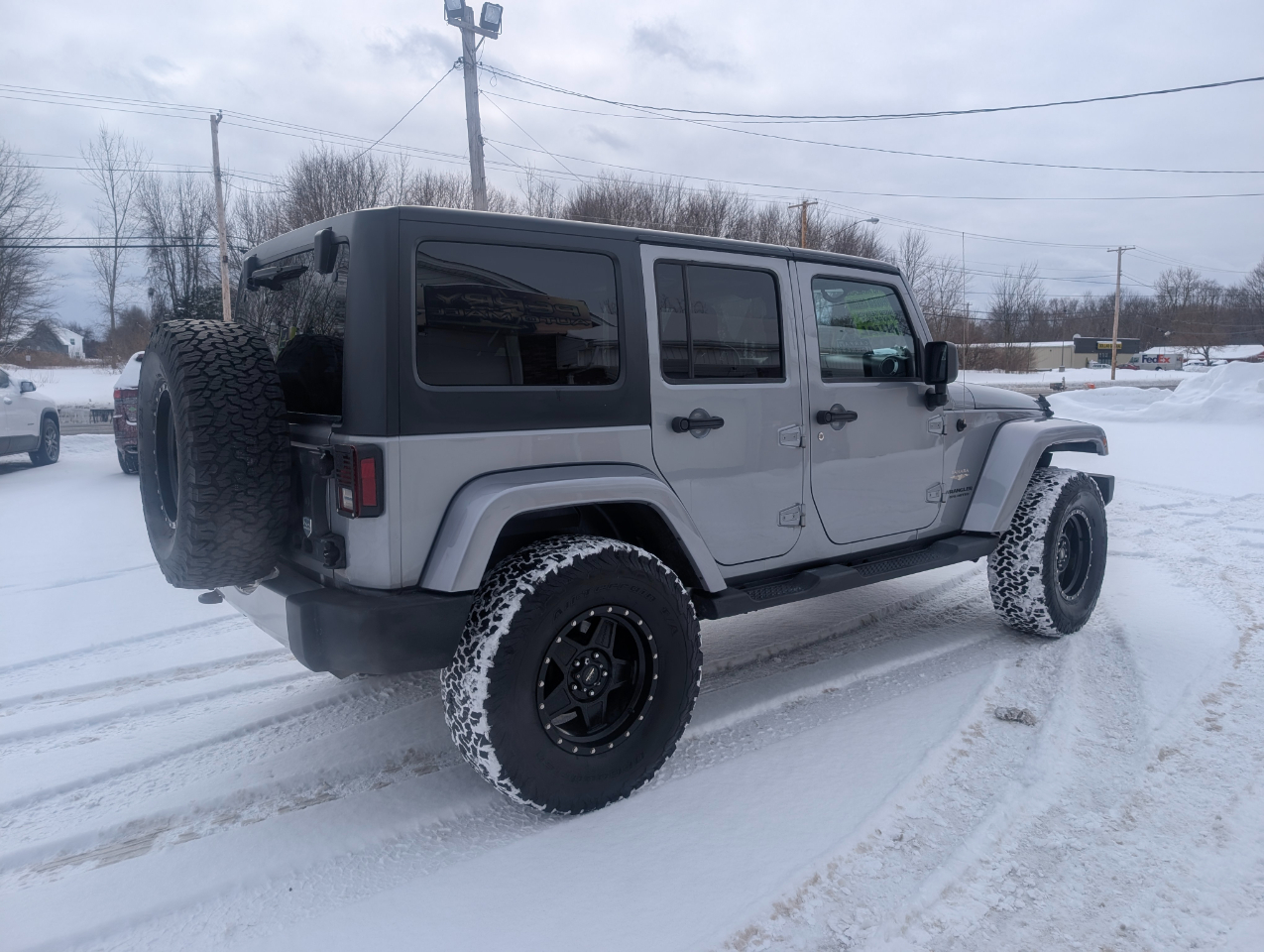 Jeep Wrangler Sahara 2013
