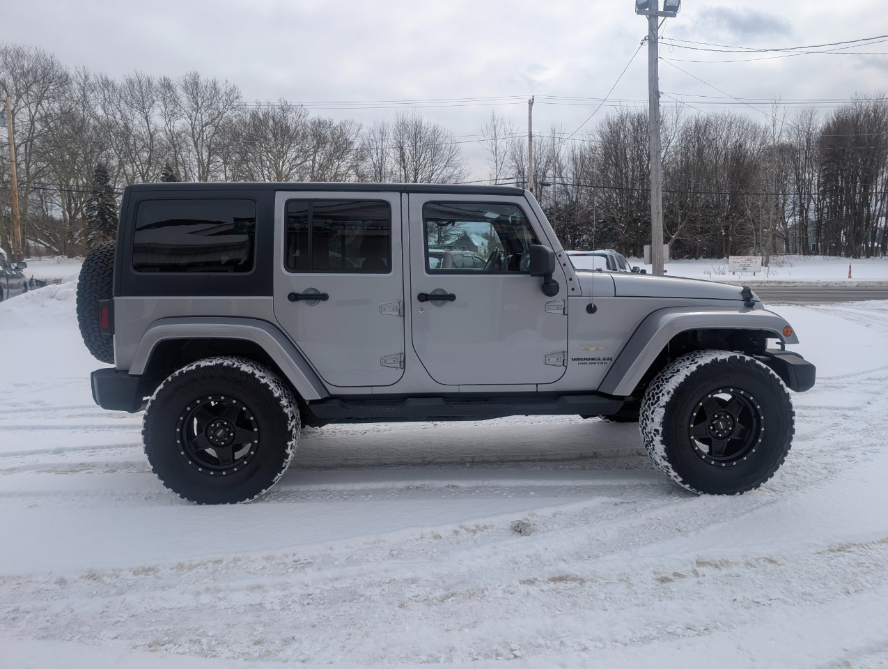 Jeep Wrangler Sahara 2013