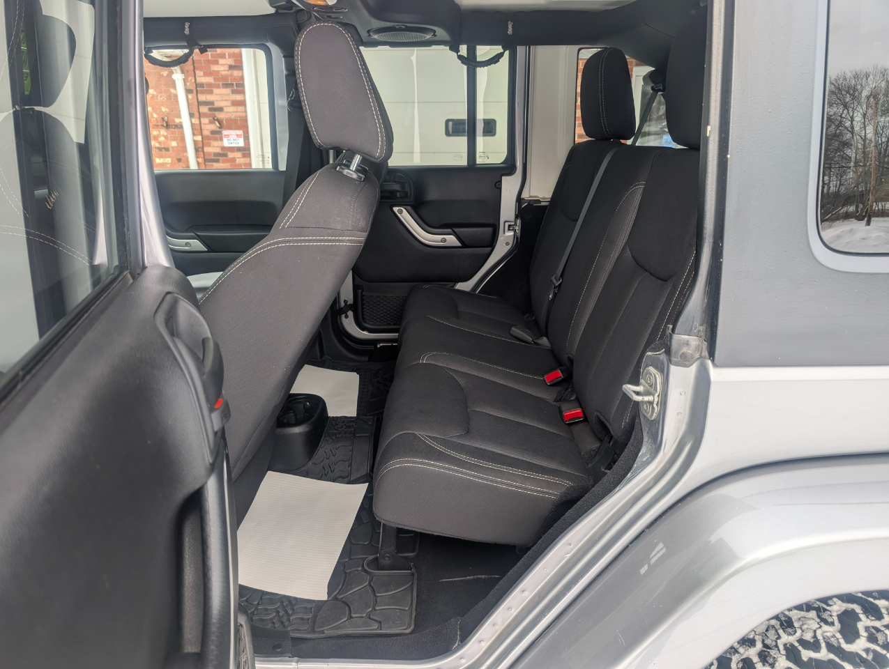 Jeep Wrangler Sahara 2013