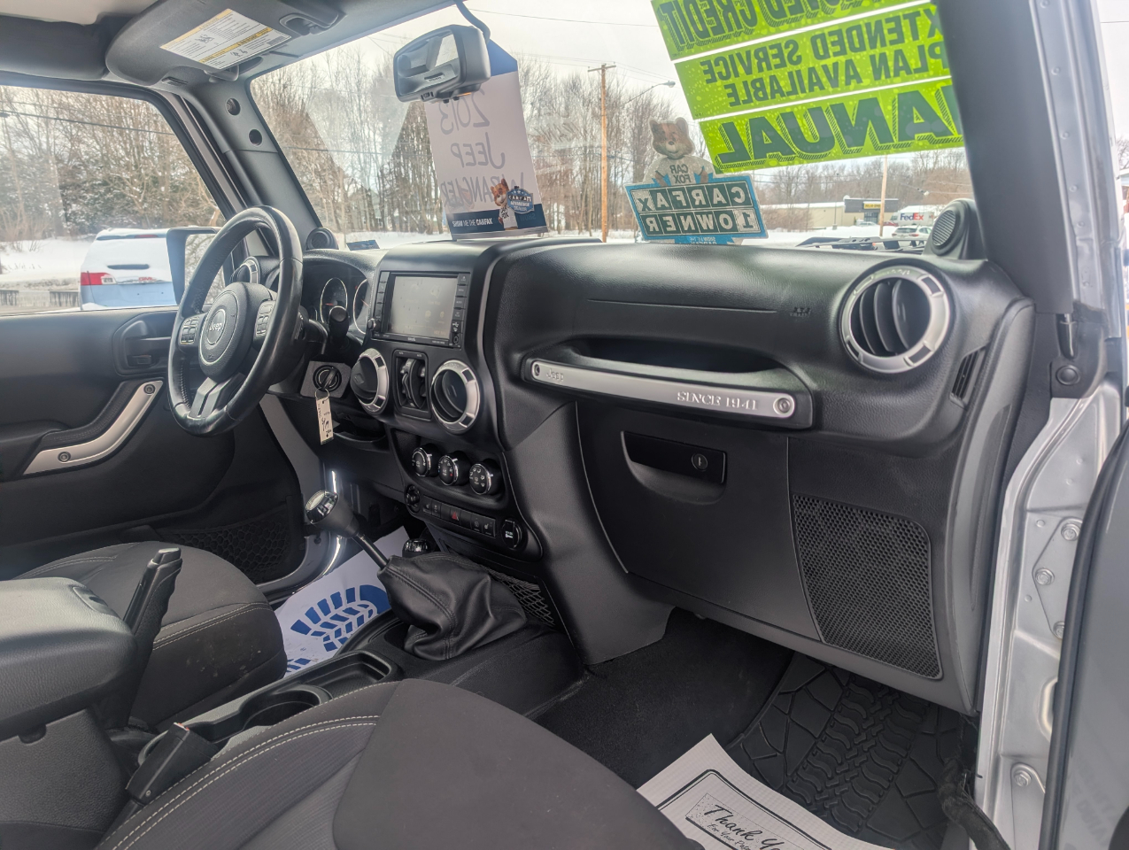 Jeep Wrangler Sahara 2013