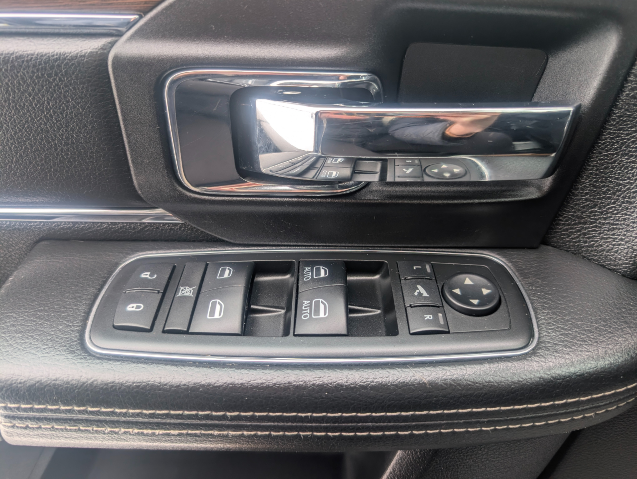 RAM 2500 Laramie 2015