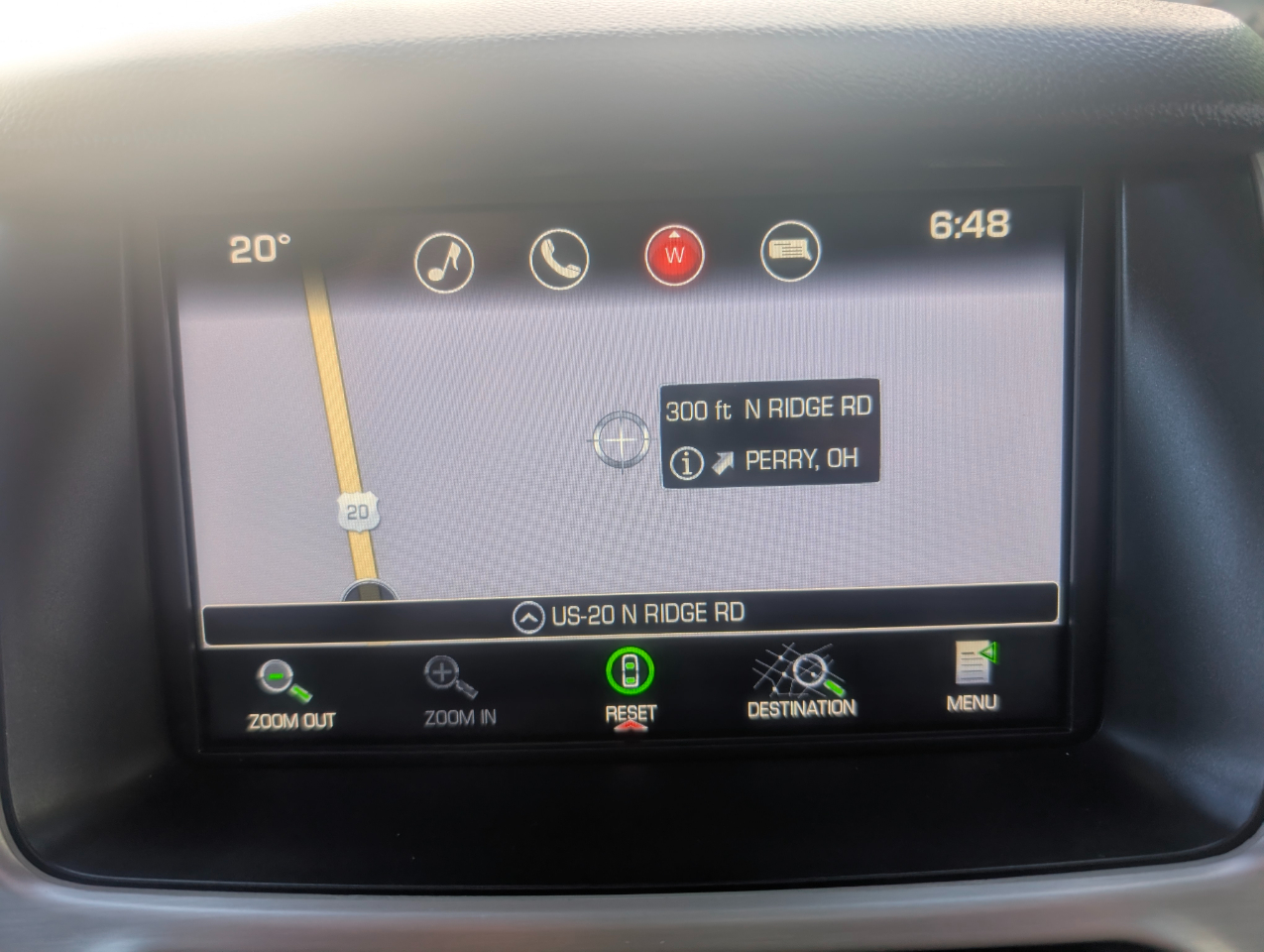 GMC Yukon SLT 4D SUV 4WD 2016