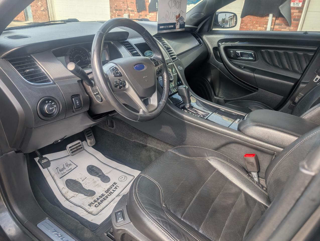 Ford Taurus SHO AWD 2016