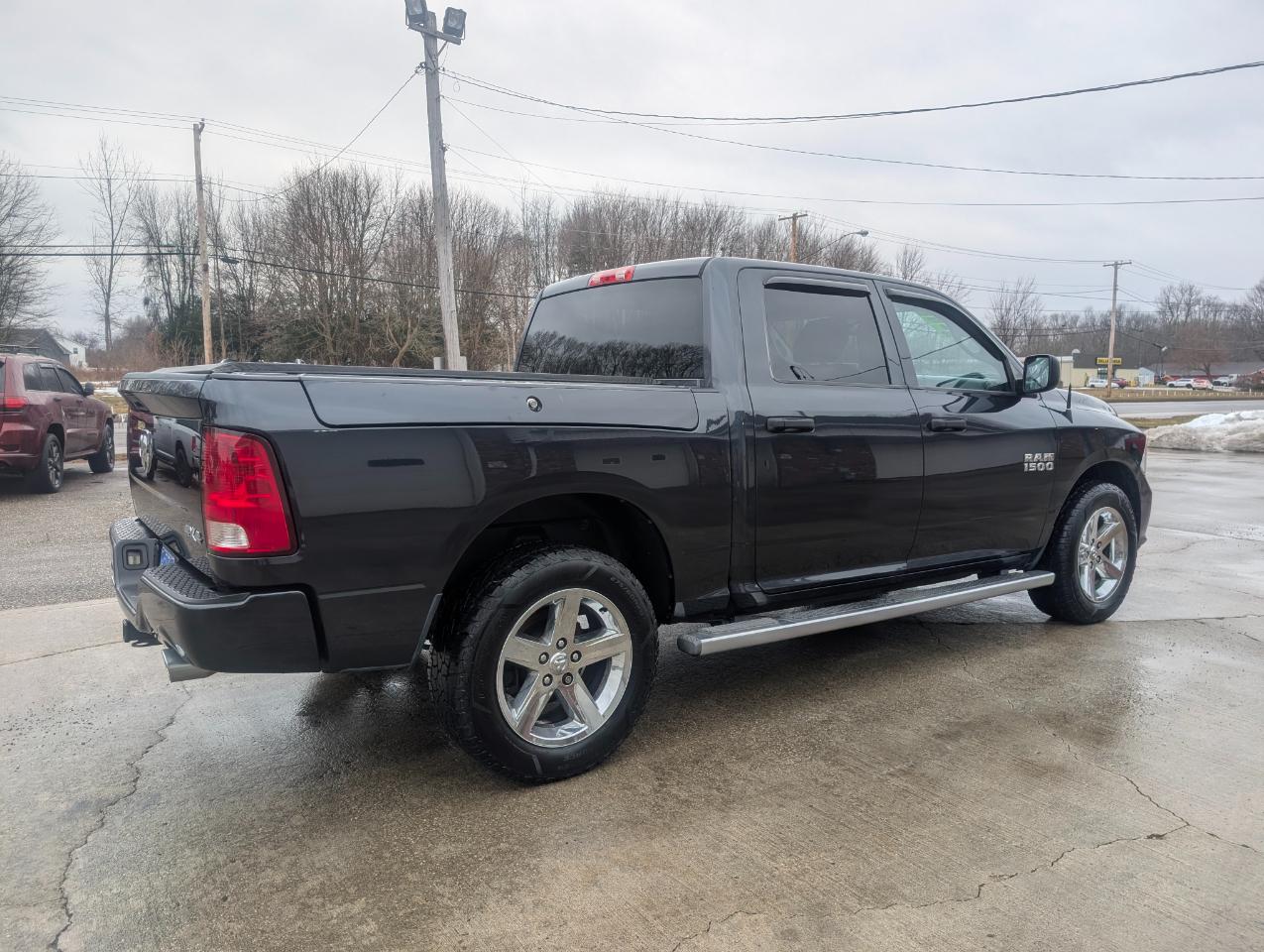 RAM 1500 Tradesman Crew Cab 4WD 2014