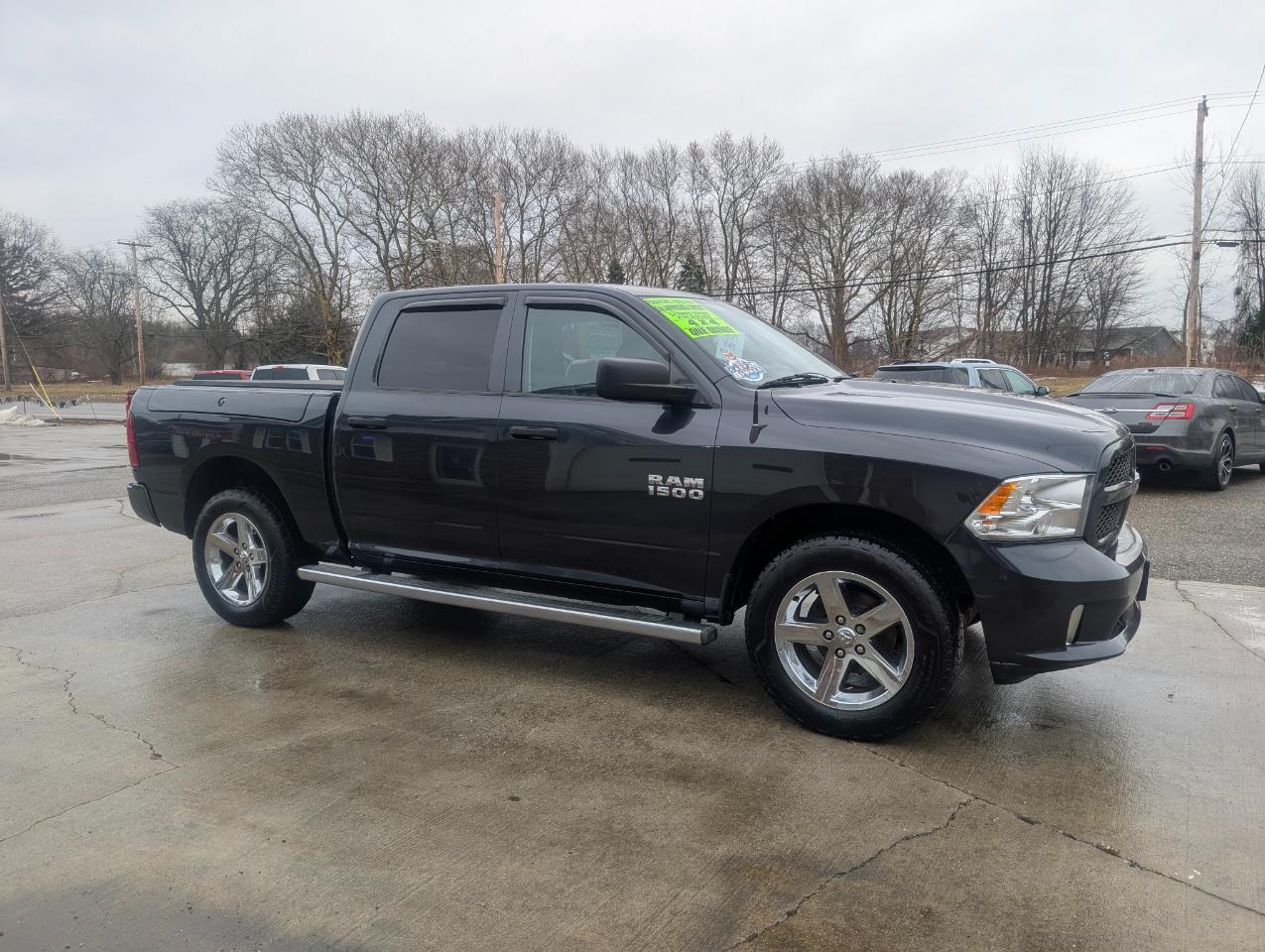 RAM 1500 Tradesman Crew Cab 4WD 2014