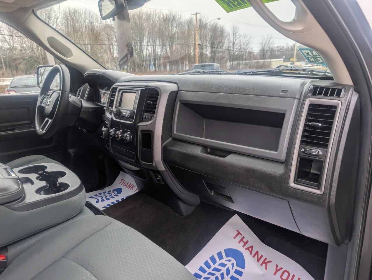 RAM 1500 Tradesman Crew Cab 4WD 2014