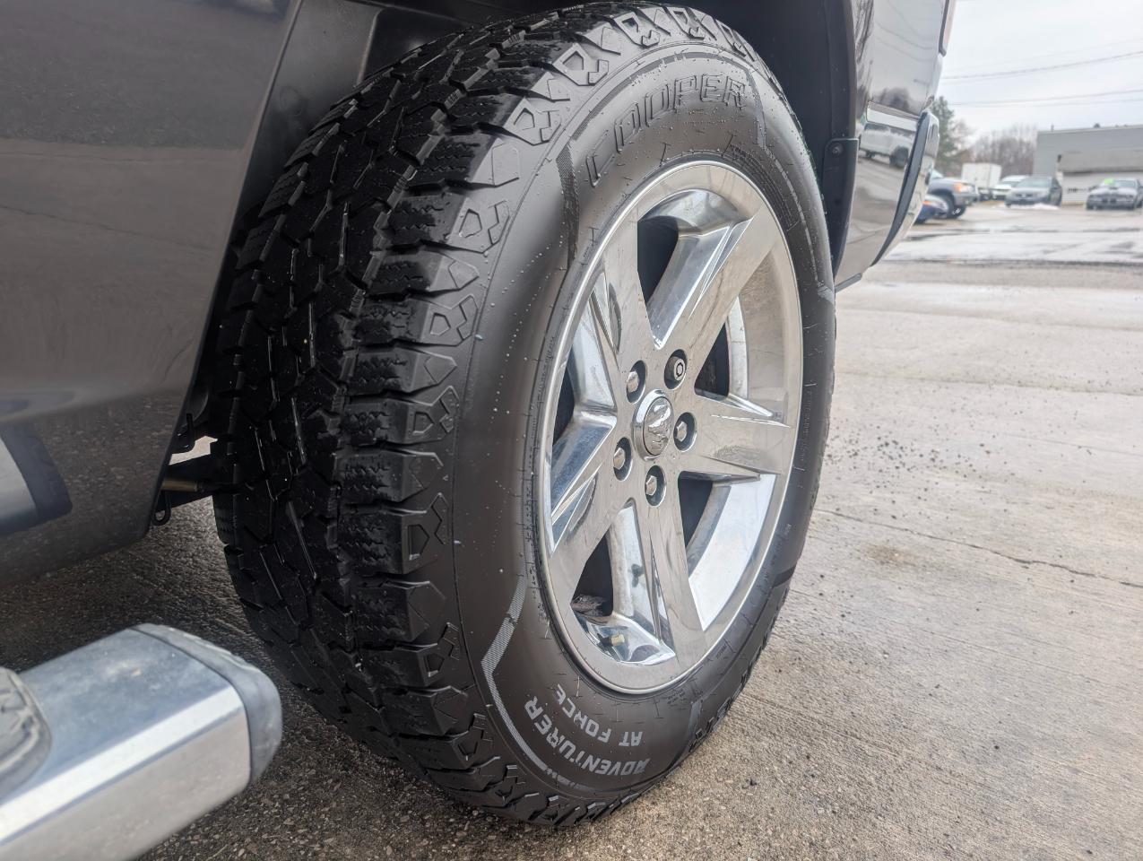 RAM 1500 Tradesman Crew Cab 4WD 2014